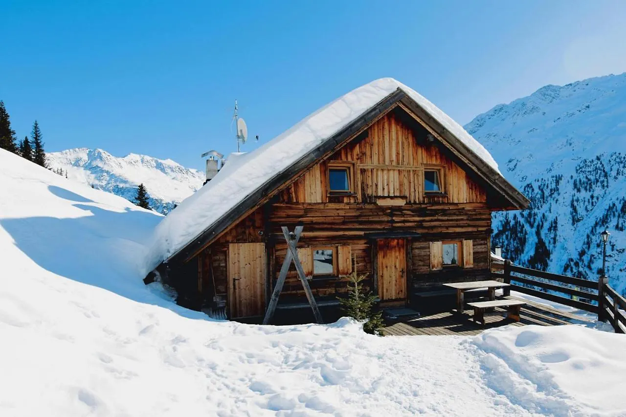 Holiday Home Siggi'S Almhutte Solden - Otr03515-H